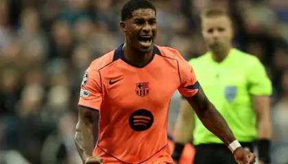 桑德兰新赛季1.9亿巨资投入，英超积分榜稳居第四，球队焕新挑战荣耀